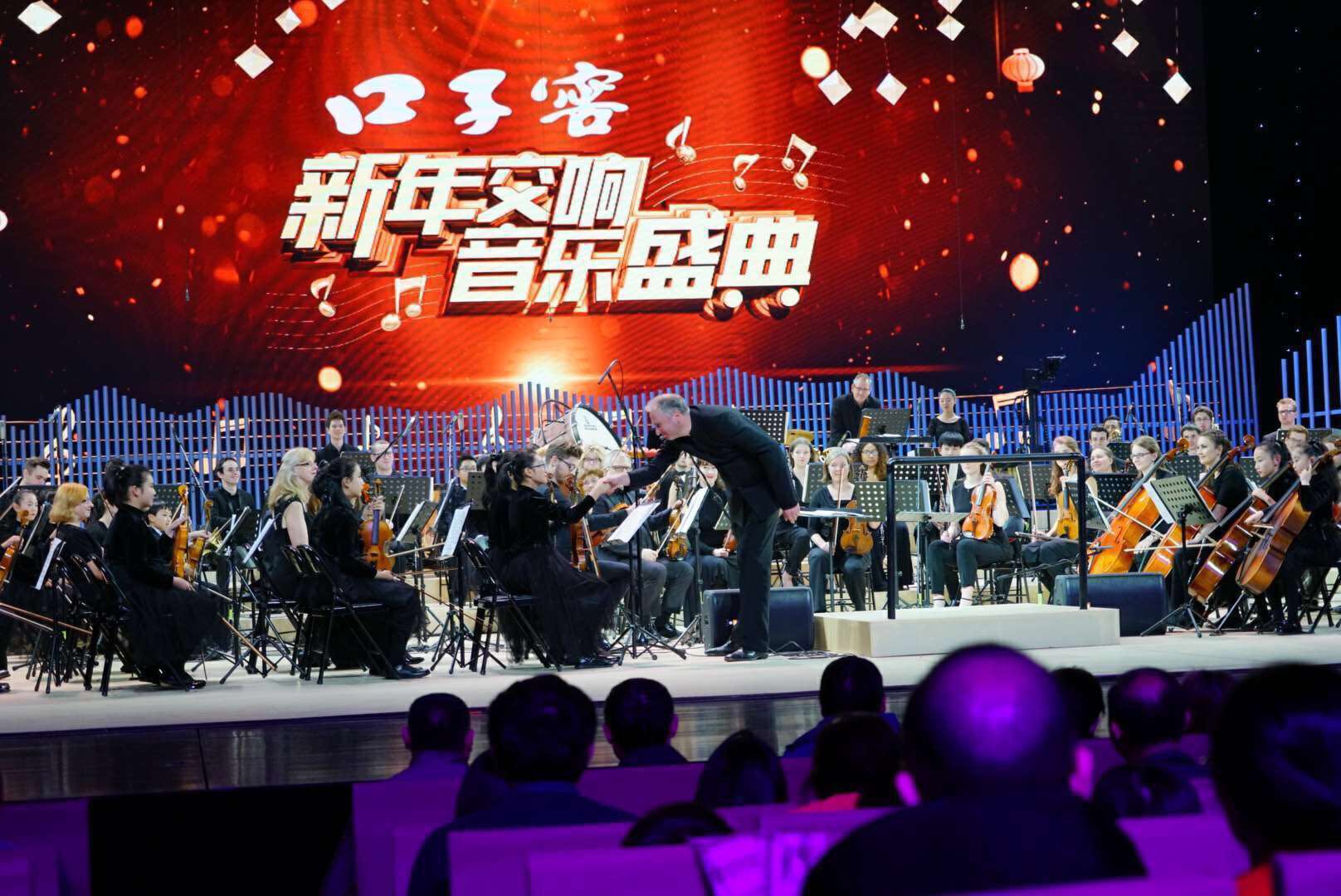 美国的孩子都去参加乐队了，你还在家里闷头练琴吗？